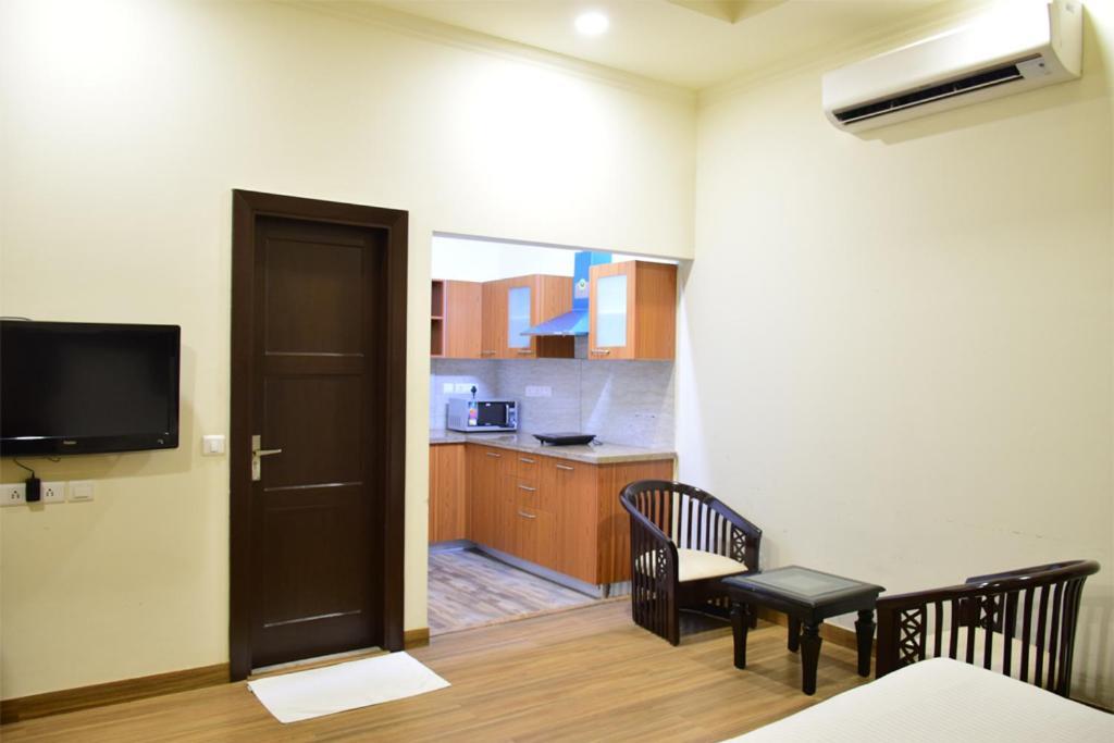 When In Gurgaon - Artemis Hospital 1 Min Walk, Fortis & Medanta 4 Mins Drive Luaran gambar